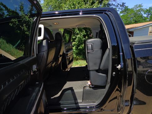 Used 2020 Toyota Tundra Platinum AWD/4WD image 19