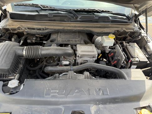 Used 2019 RAM 1500 Laramie w/ Off Road Group image 15