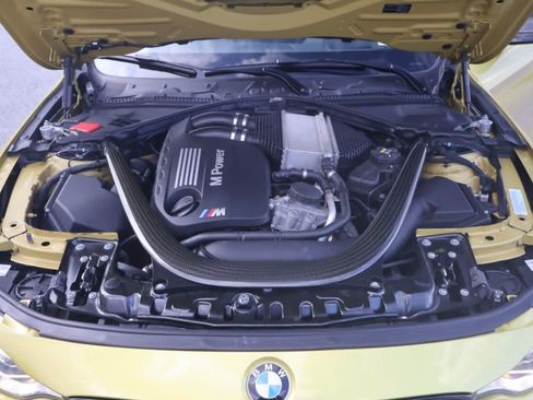 Used 2015 BMW M4 Coupe RWD image 19