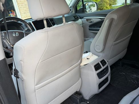 Used 2018 Honda Pilot EX-L image 9
