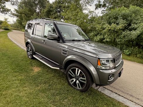 Used 2015 Land Rover LR4 HSE image 10