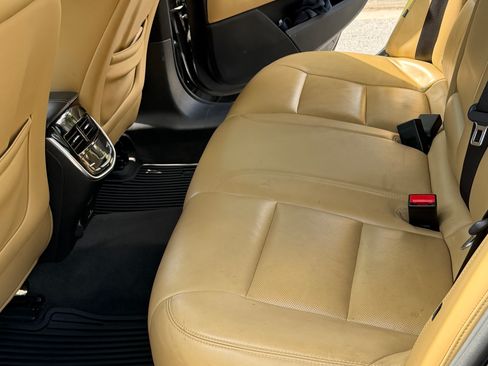 Used 2013 Cadillac XTS Premium image 9