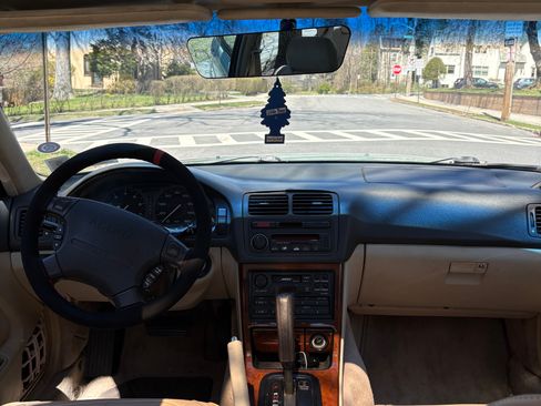 Used 1995 Acura Legend GS image 17
