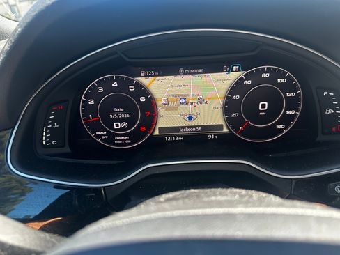 Used 2017 Audi Q7 3.0T Premium Plus AWD/4WD image 14