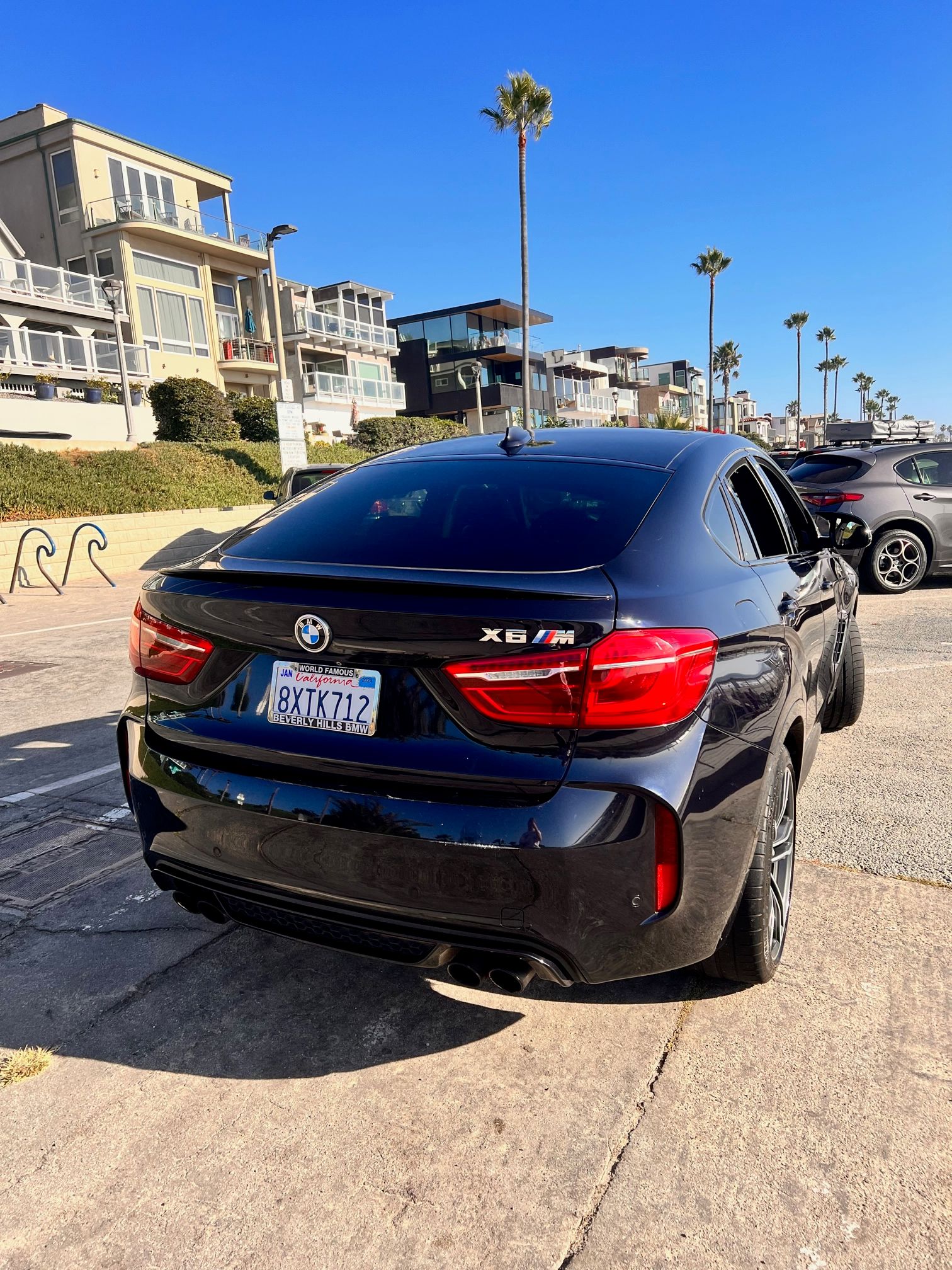 Used 2017 BMW X6 M AWD/4WD image 1