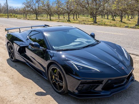 Used 2022 Chevrolet Corvette Stingray Premium Conv w/ Z51 Performance Package image 22