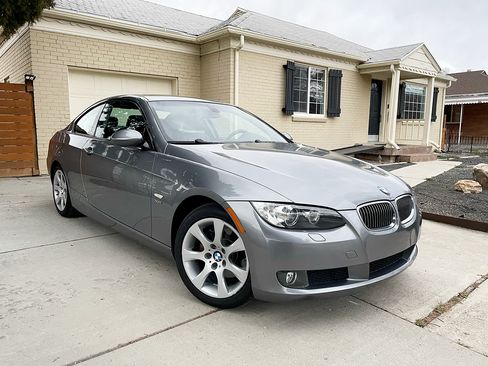 Used 2009 BMW 328i xDrive 328i xDrive Coupe 2D image 6