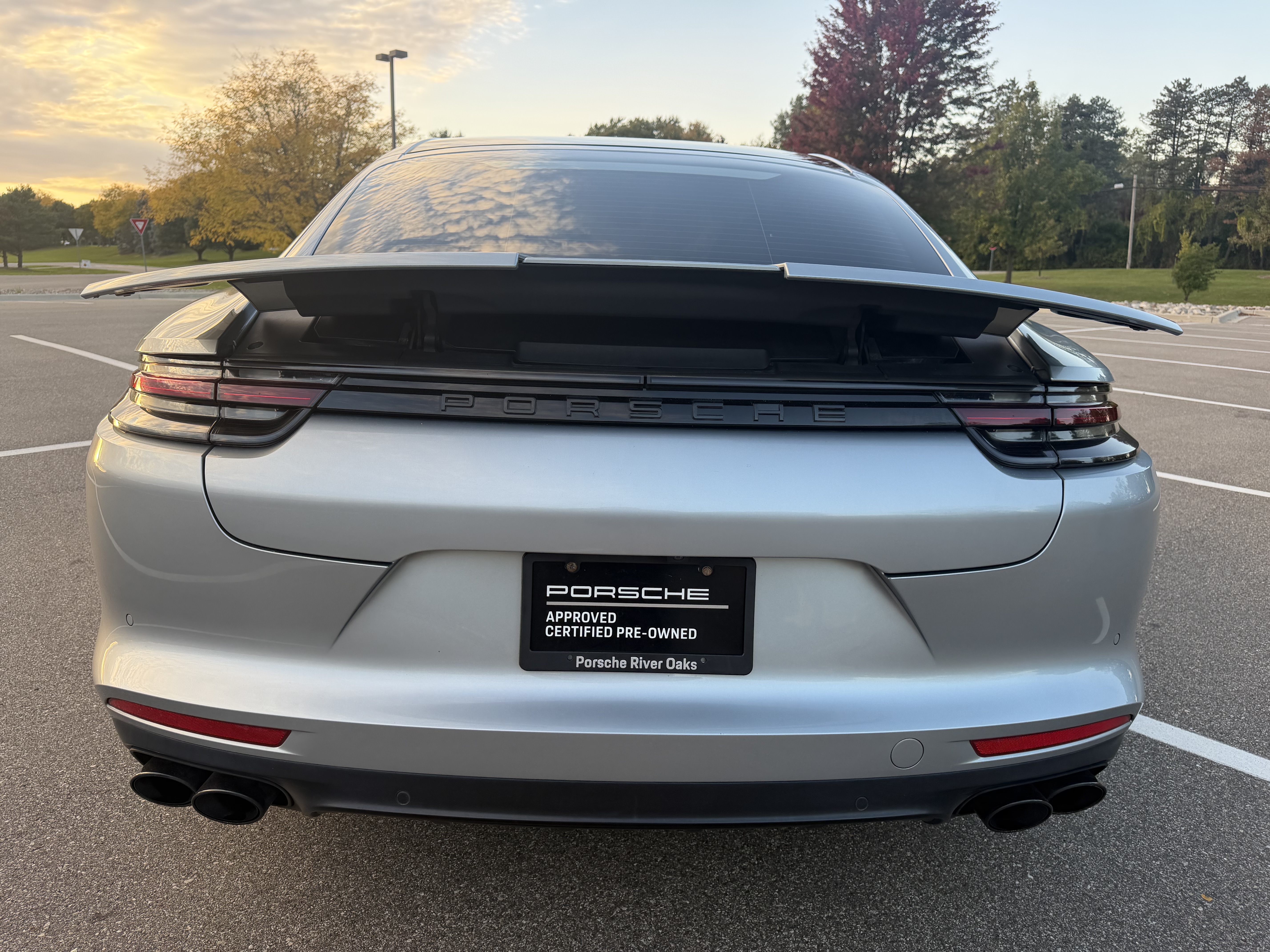 Used 2019 Porsche Panamera GTS w/ Assistance Package AWD/4WD image 6