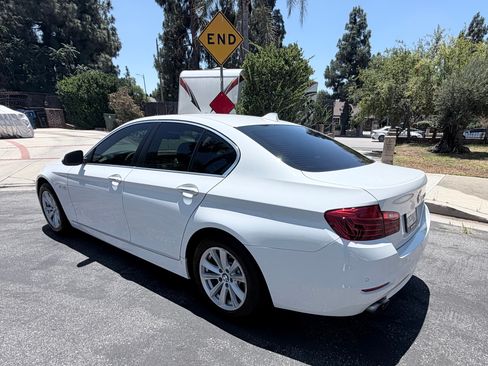 Used 2015 BMW 528i Sedan RWD image 9