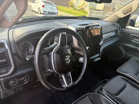 Used 2020 RAM 1500 Laramie image 6
