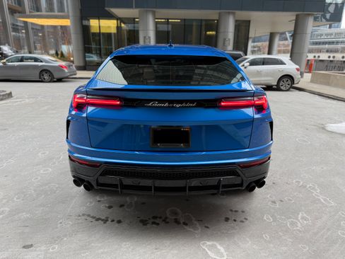 Used 2021 Lamborghini Urus image 8