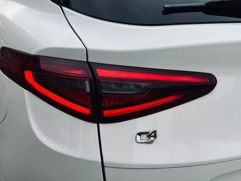 Used 2019 Alfa Romeo Stelvio Ti Lusso w/ Quick Order Package 22X Lusso image 24