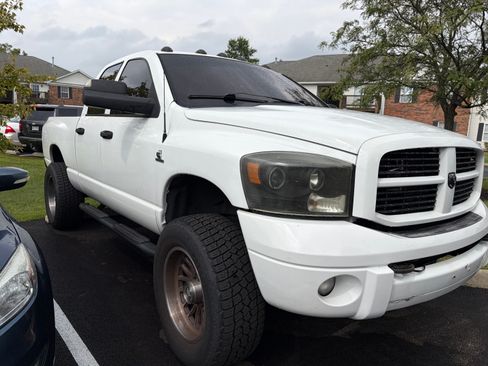 Used 2006 Dodge Ram 2500 Truck Laramie AWD/4WD image 5