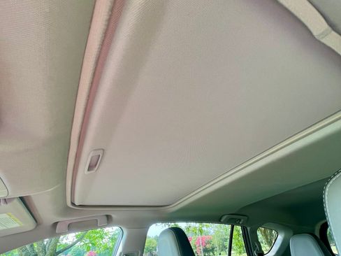 Used 2014 Toyota RAV4 Limited FWD image 15