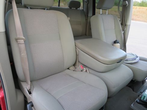 Used 2007 Dodge Ram 1500 Truck SLT image 30