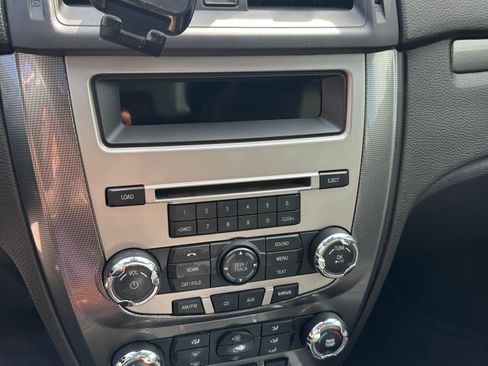 Used 2012 Ford Fusion SEL image 12