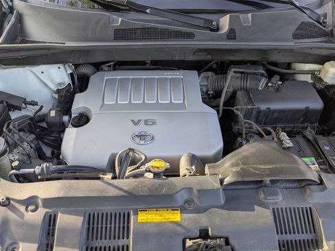 Used 2013 Toyota Highlander Limited image 12