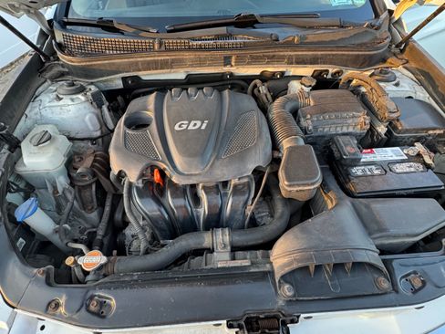 Used 2012 Hyundai Sonata GLS FWD image 9