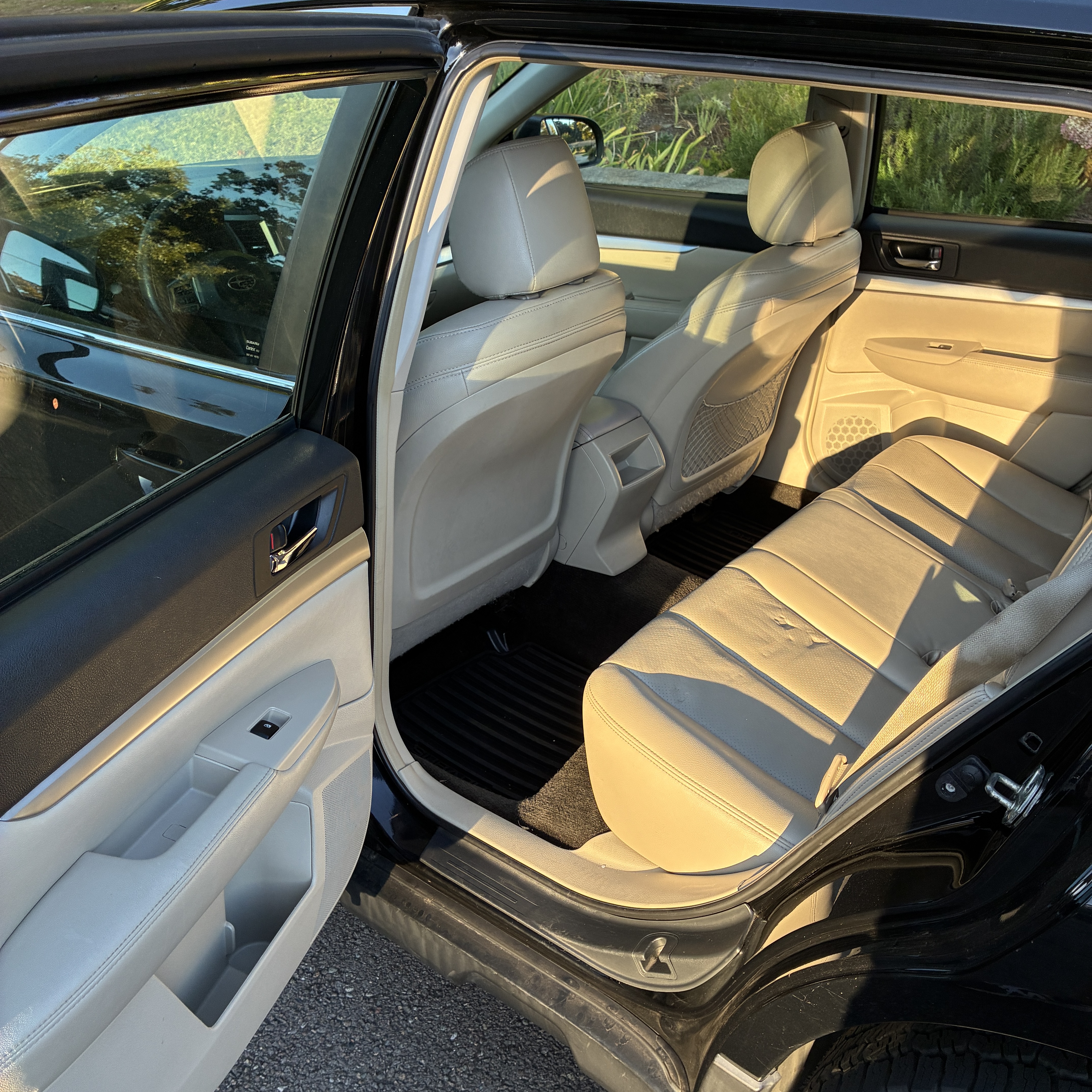 Used 2014 Subaru Outback 2.5i AWD/4WD image 10