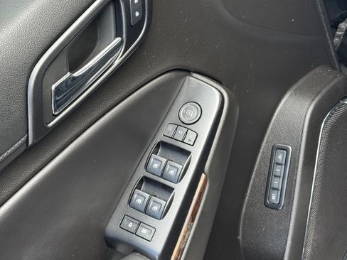 Used 2017 Chevrolet Tahoe LT RWD image 6