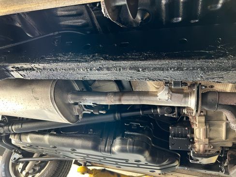 Used 2005 Lexus GX 470 image 25