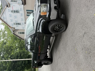 Used 2009 GMC Sierra 1500 SLT w/ SLT Convenience Package AWD/4WD image 2