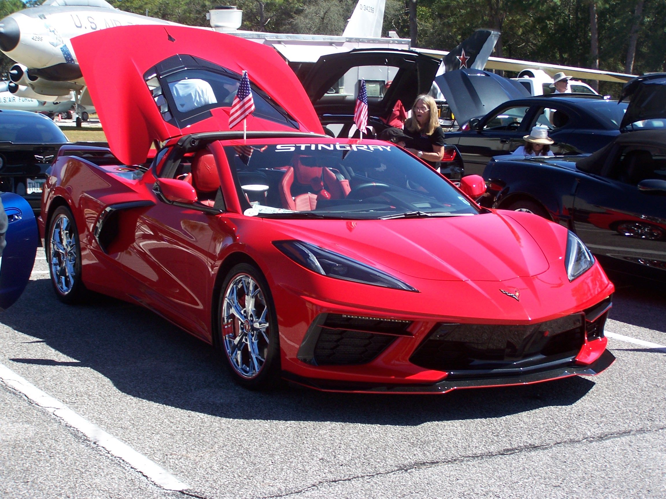 Used 2020 Chevrolet Corvette Stingray Premium Cpe w/ 3LT Preferred Equipment Group RWD image 27
