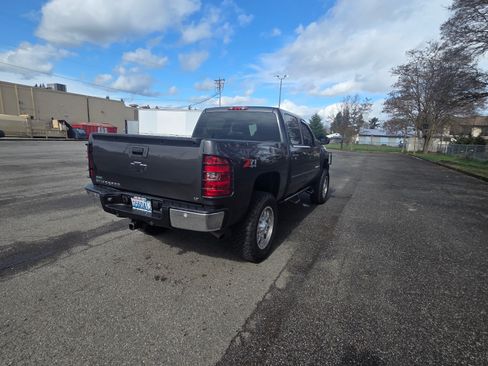 Used 2011 Chevrolet Silverado 1500 LT w/ All-Star Edition image 4