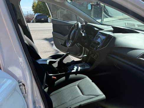 Used 2021 Subaru Impreza 2.0i AWD/4WD image 22