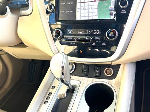 Used 2017 Nissan Murano SL w/ SL Technology Package image 10