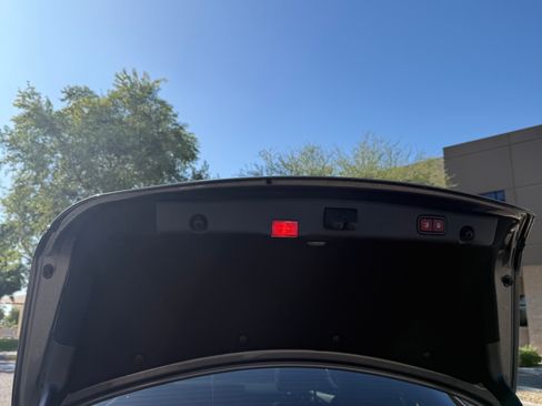 Used 2019 Mercedes-Benz E 300 image 14