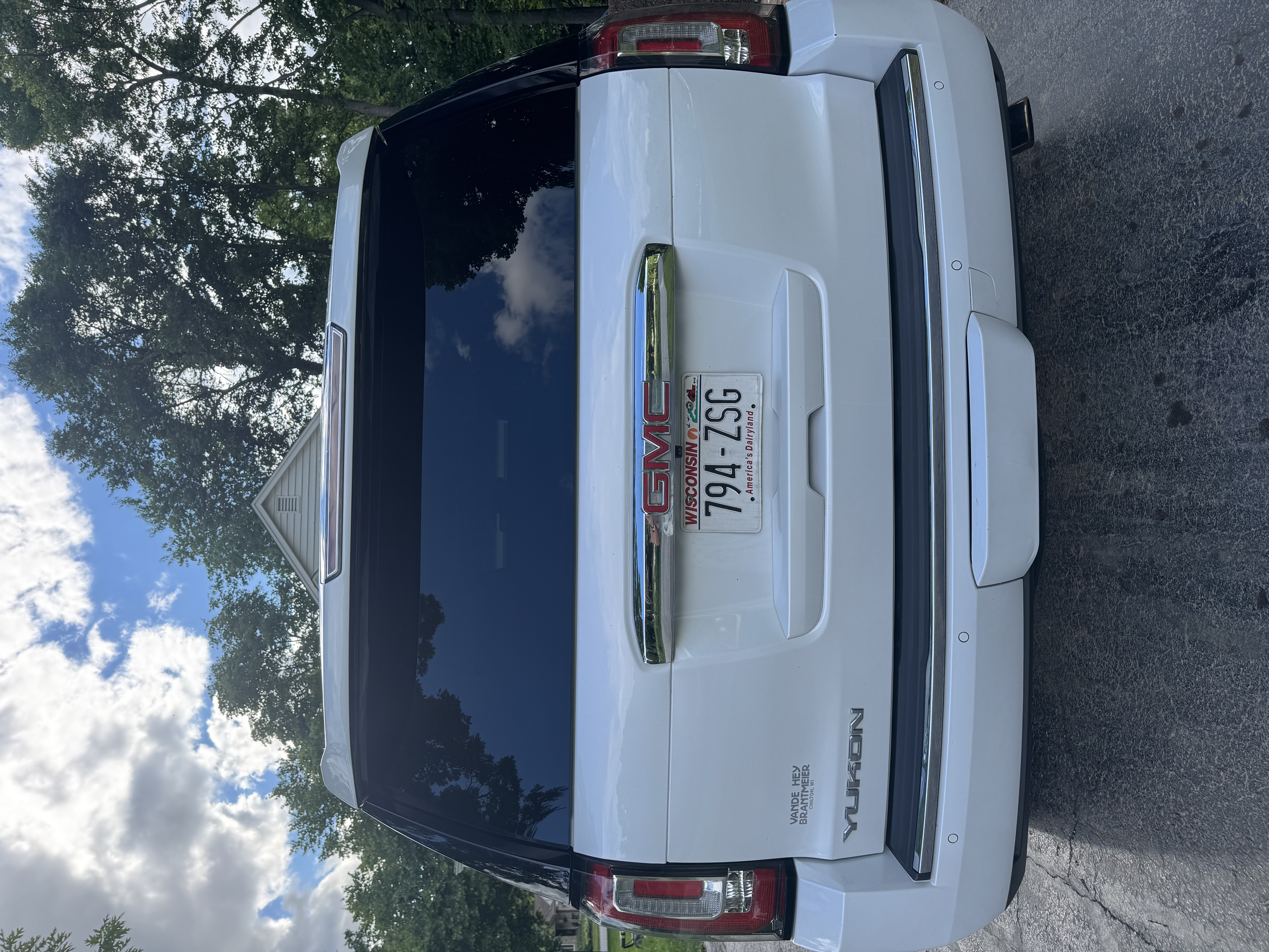 Used 2020 GMC Yukon Denali w/ Denali Ultimate Package AWD/4WD image 6
