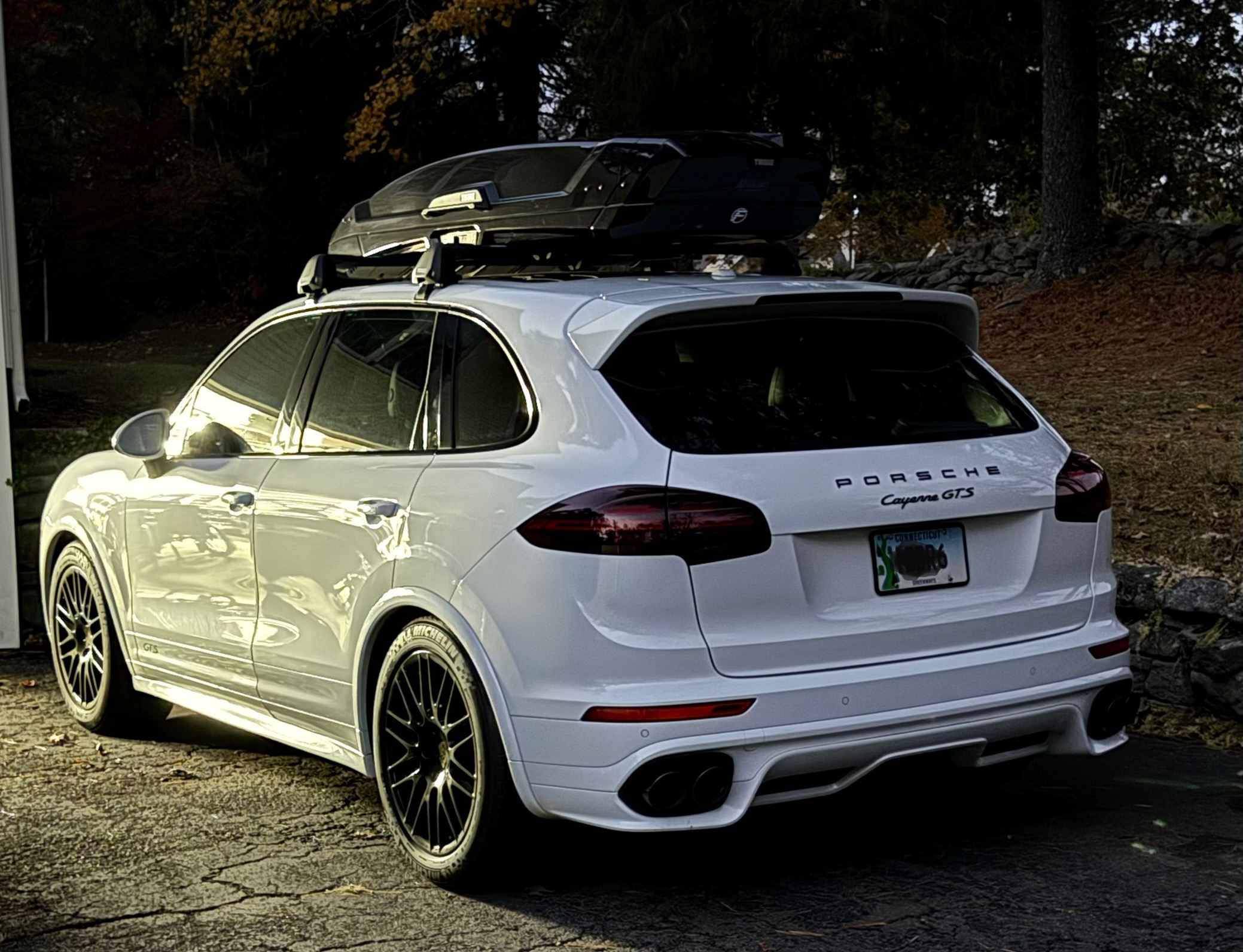 Used 2016 Porsche Cayenne GTS AWD/4WD image 12