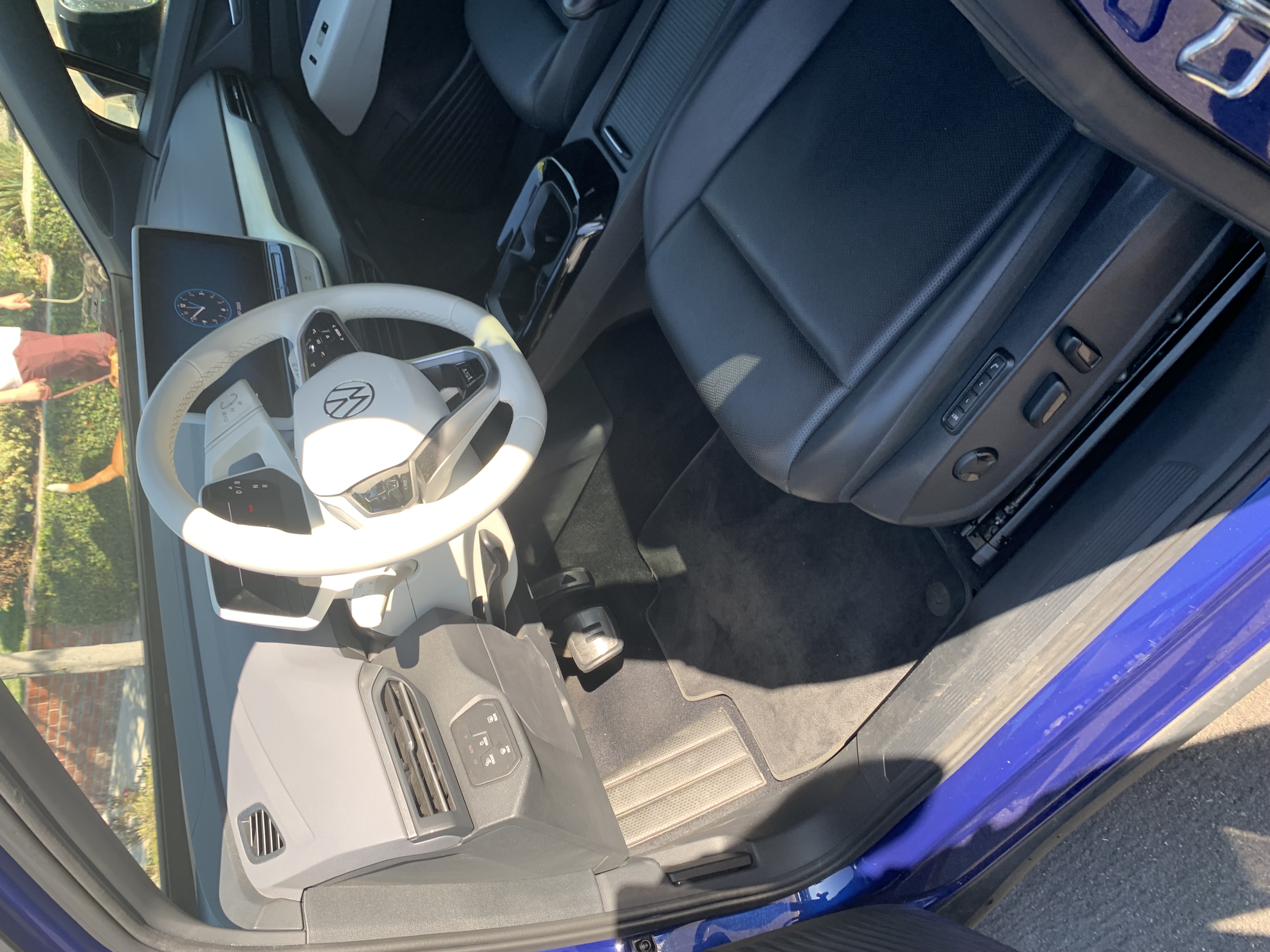 Used 2021 Volkswagen ID.4 1st Edition RWD image 6