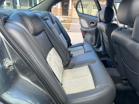 Used 2004 Pontiac Bonneville GXP image 20