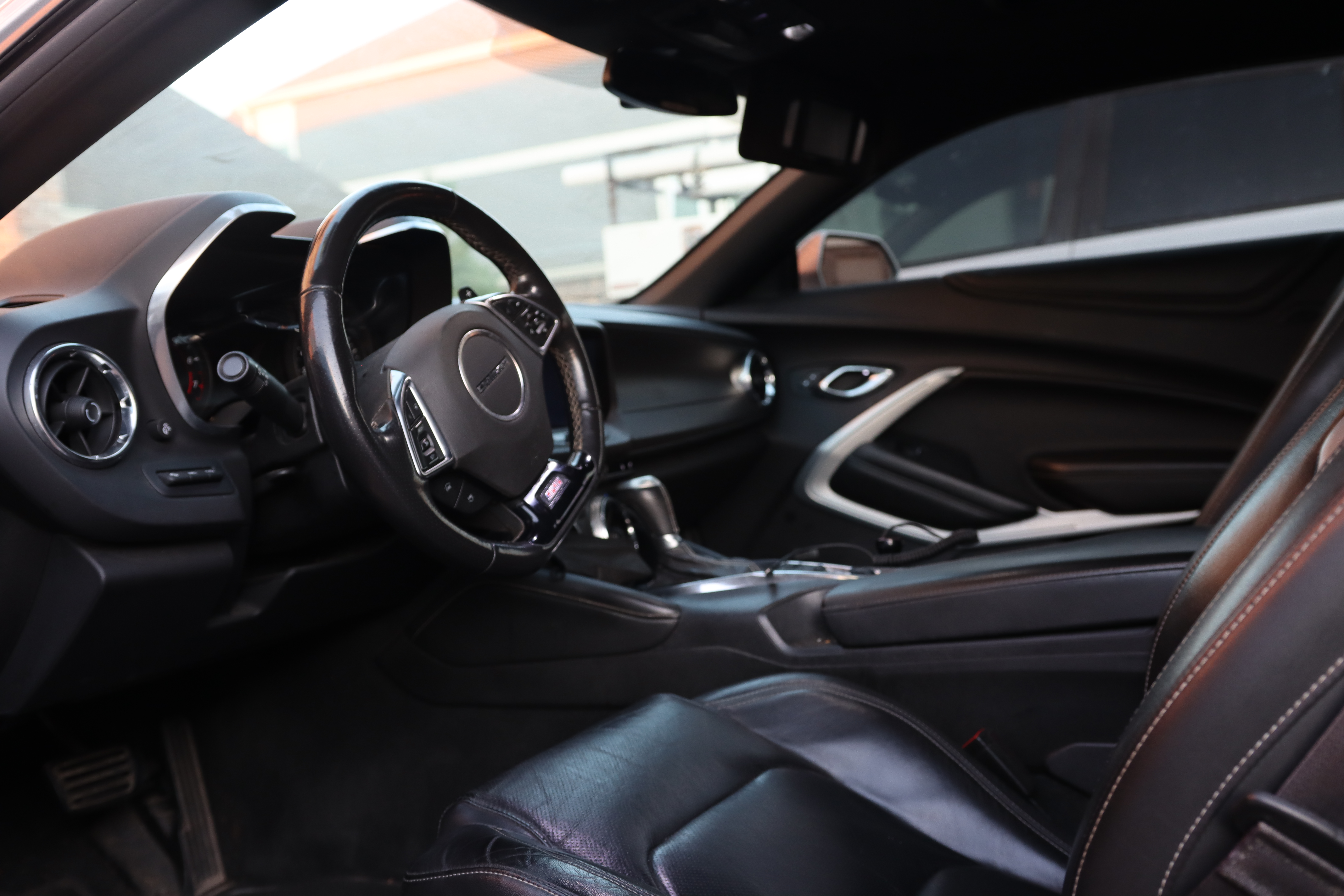 Used 2016 Chevrolet Camaro SS RWD image 4
