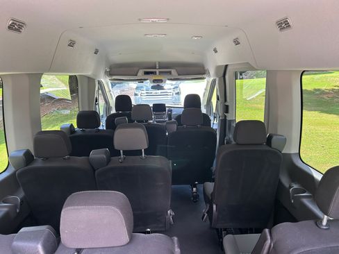 Used 2020 Ford Transit 350 XLT RWD image 10