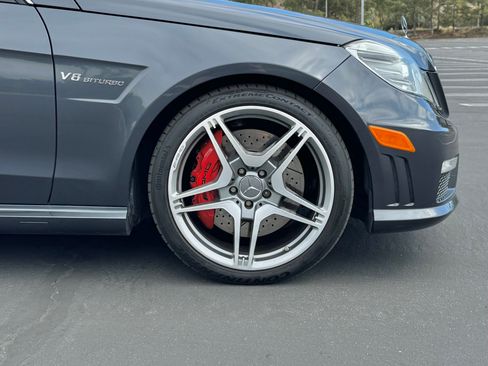 Used 2012 Mercedes-Benz E 63 AMG Wagon image 13