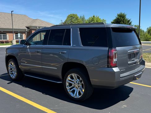 Used 2019 GMC Yukon SLT w/ Premium Edition AWD/4WD image 4