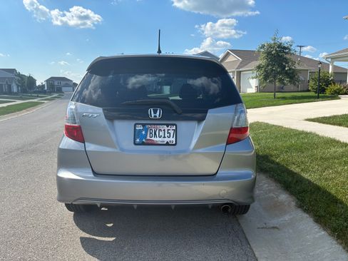 Used 2010 Honda Fit Sport image 9