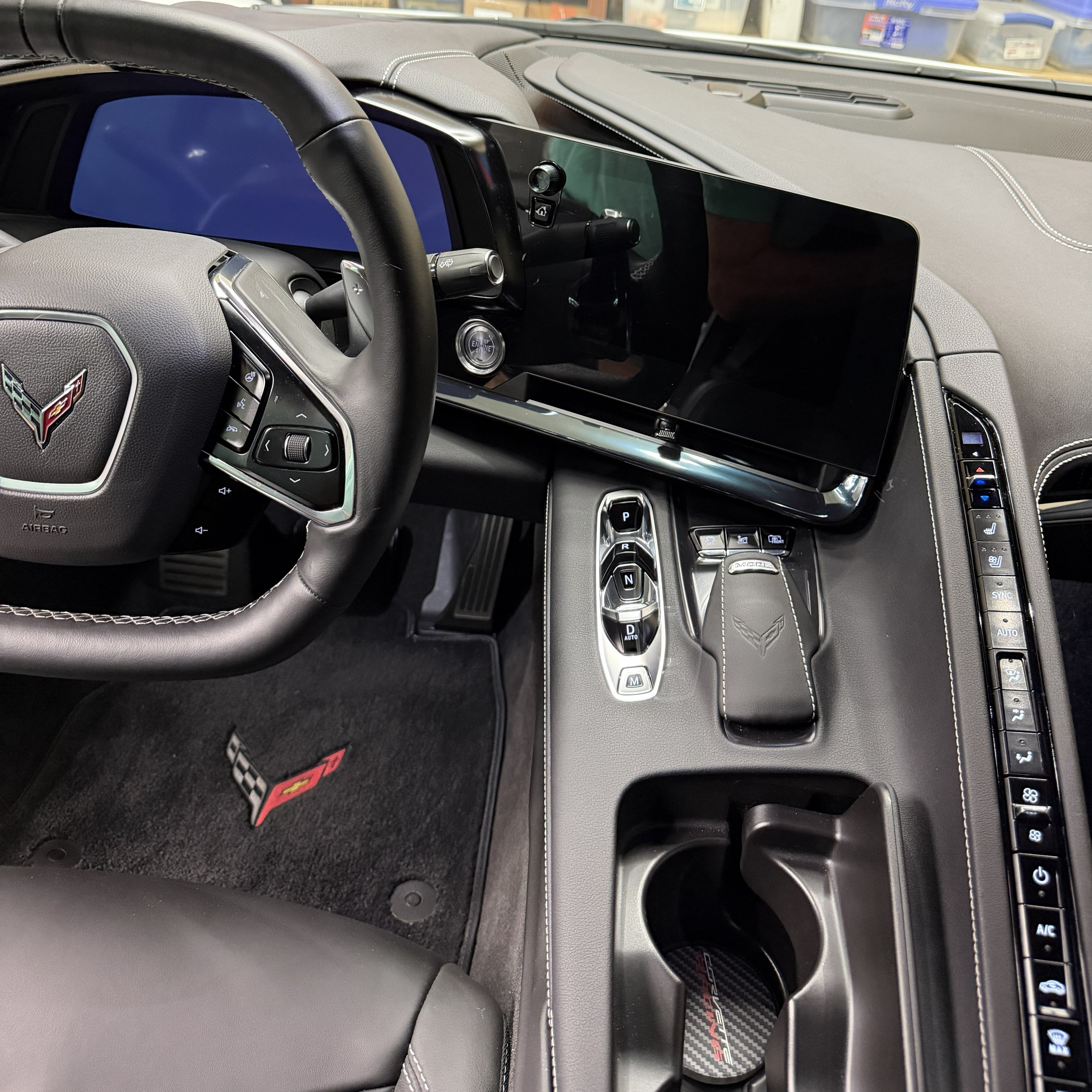 Used 2024 Chevrolet Corvette Stingray Preferred Cpe w/ Z51 Performance Package RWD image 21
