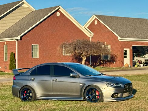 Used 2013 Mitsubishi Lancer Evolution GSR image 6