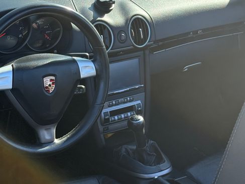 Used 2005 Porsche Boxster image 6