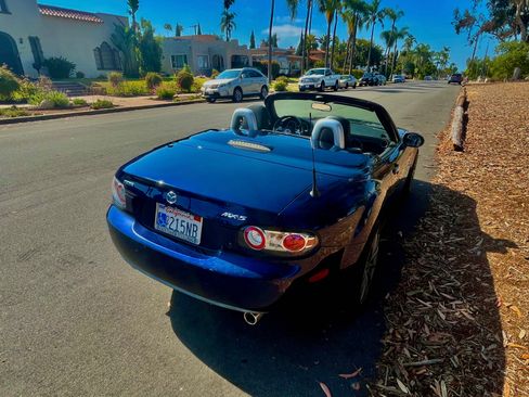 Used 2008 MAZDA MX-5 Miata Grand Touring image 9