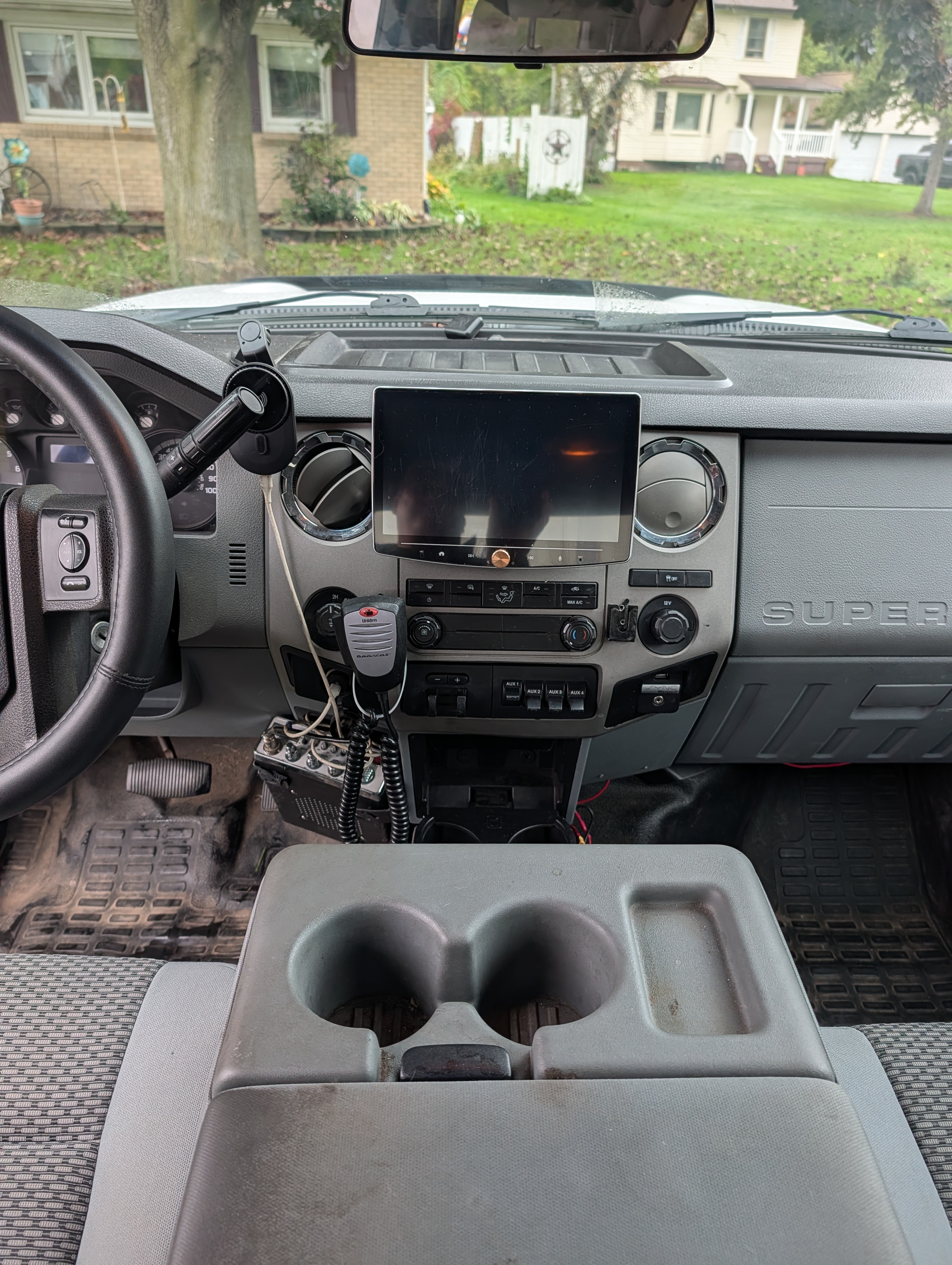 Used 2013 Ford F250 XLT w/ Advanced Security Group AWD/4WD image 13