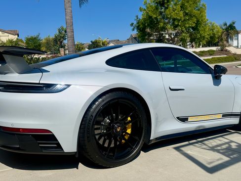 Used 2024 Porsche 911 GT3 RS image 1