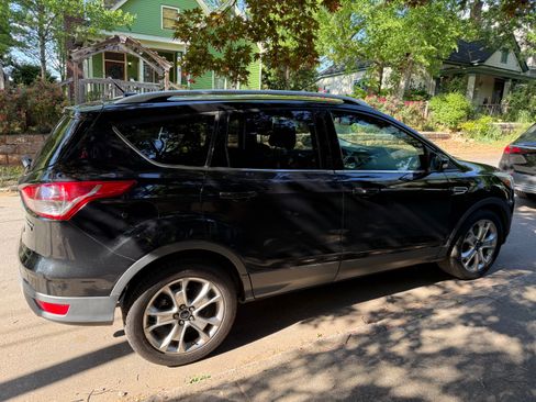 Used 2014 Ford Escape Titanium image 11