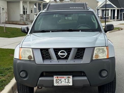 Used 2007 Nissan Xterra S w/ Utility Pkg image 2
