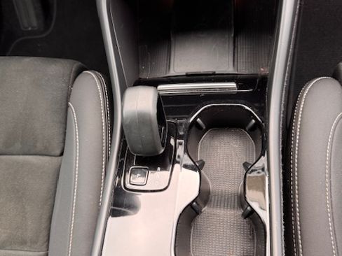 Used 2022 Volvo C40 P8 Recharge Ultimate AWD/4WD image 15