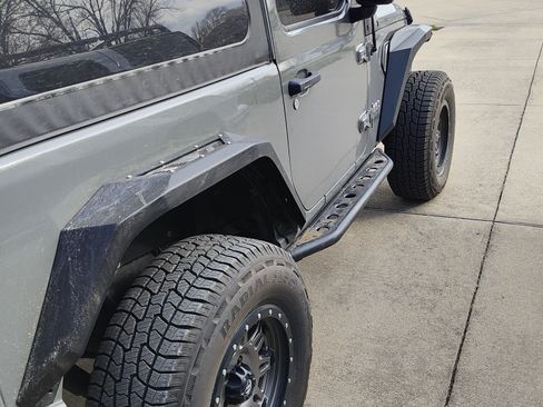 Used 2020 Jeep Wrangler Sport image 9